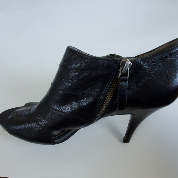 Nine West Black Leather Highlife Heels 8.5 - Picture 4 of 8